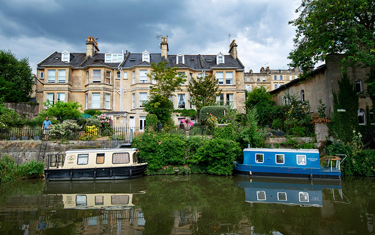 Kanalbåt i Bath