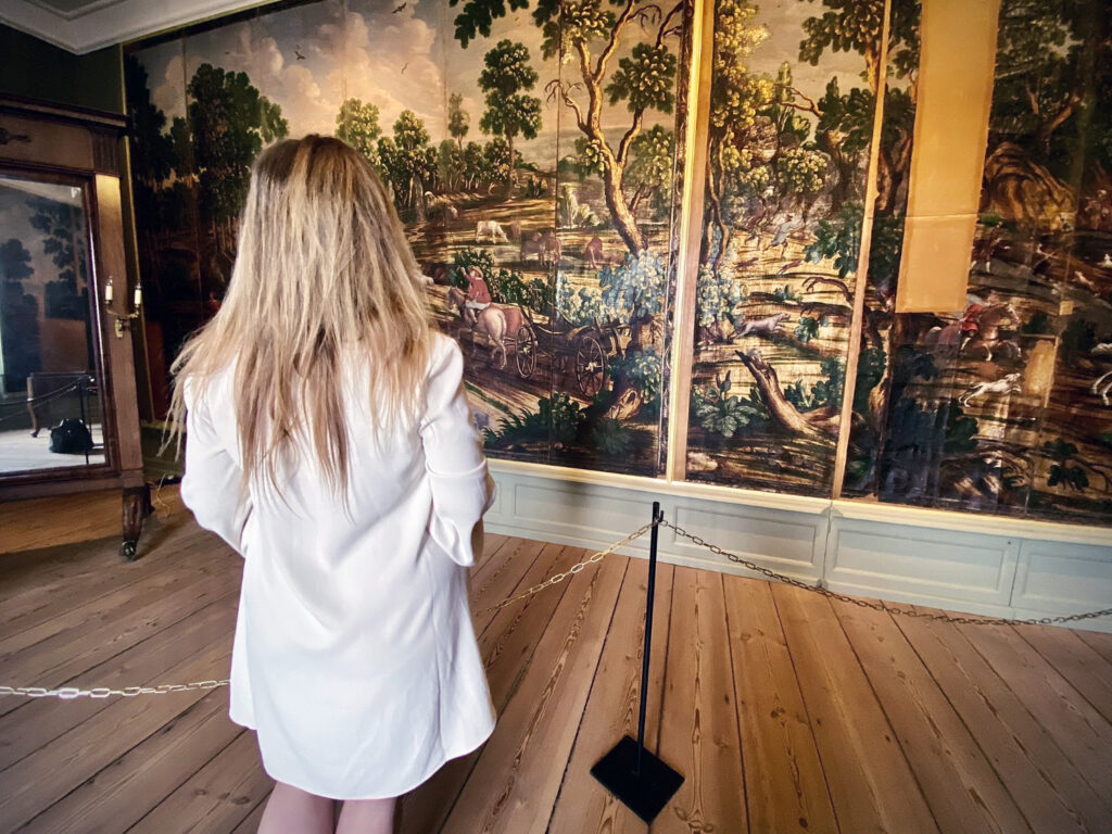 gyllenlær på Glucksburg slott